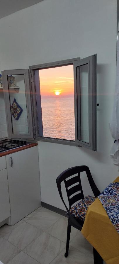 La Finestra Sul Mare Apartman Tropea Kültér fotó