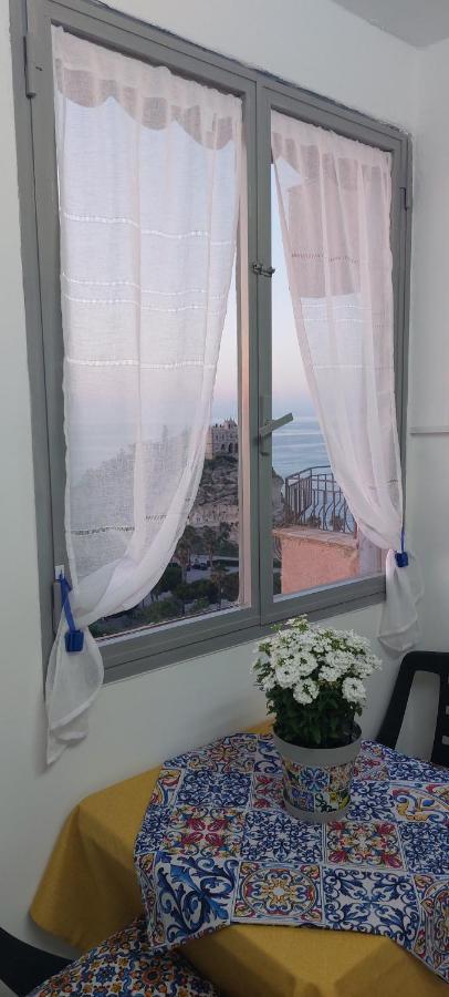 La Finestra Sul Mare Apartman Tropea Kültér fotó